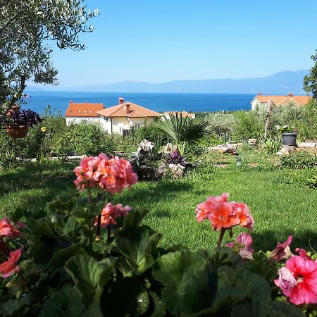 Apartment Lucija Kostrena Εξωτερικό φωτογραφία